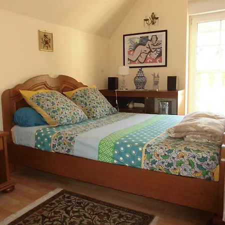 Aux Vignes Apartment